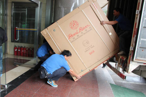 永泰钢琴贵重工艺品无忧运